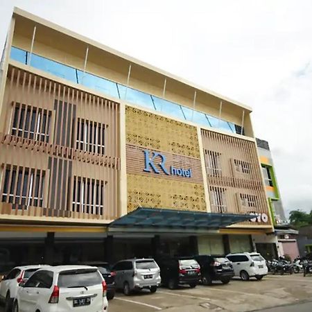 Twospaces Living At Kr Hotel 팔렘방 외부 사진
